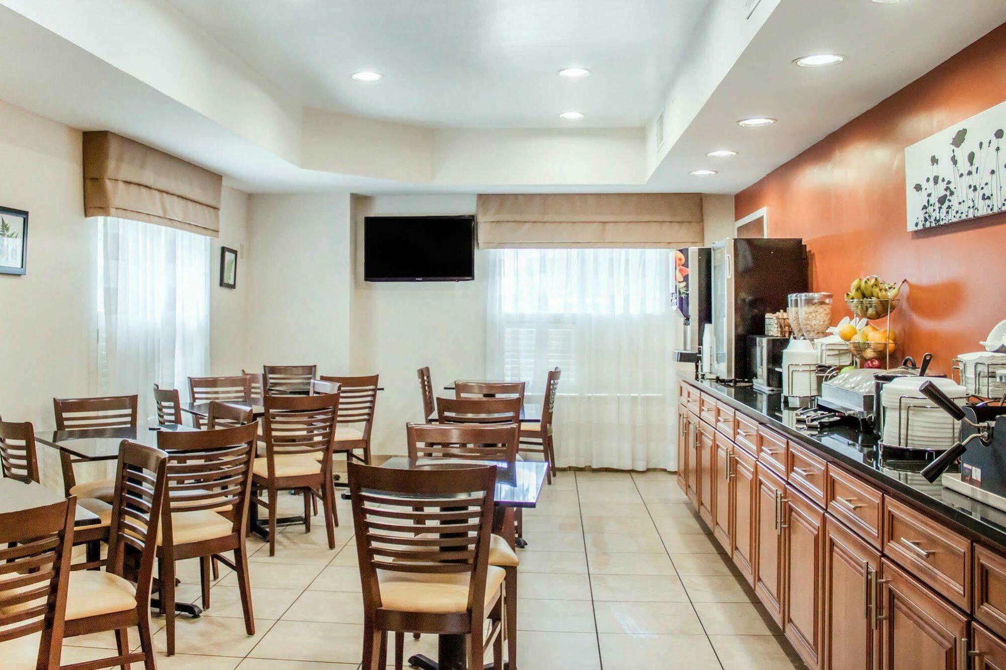 Sleep Inn North Charleston Ashley Phosphate Экстерьер фото